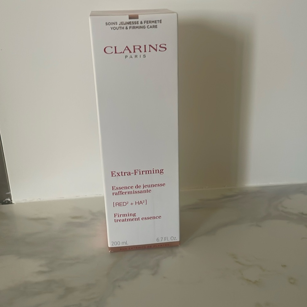 Clarins Paris Extra -Firming treatment essence.